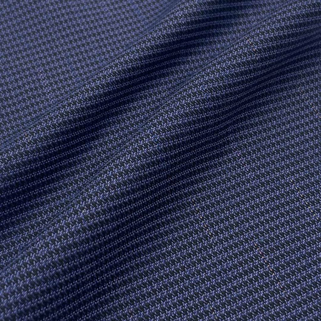 290g/m (5.7oz) 58% Polyester 30% Viscose 6% Nylon 4% Spandex 2% Cotton Suit Crisp Hand Feel Textured Fabric Blazer 31991