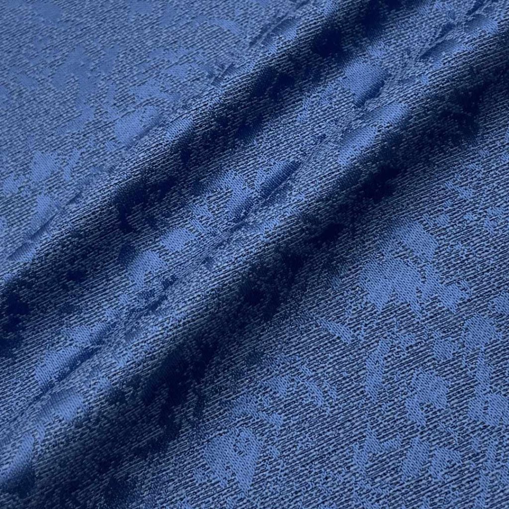 310g/m (6.1oz) 52% Polyester 48% Viscose Suit Crisp Hand Feel Glossy Fabric Blazer 32601