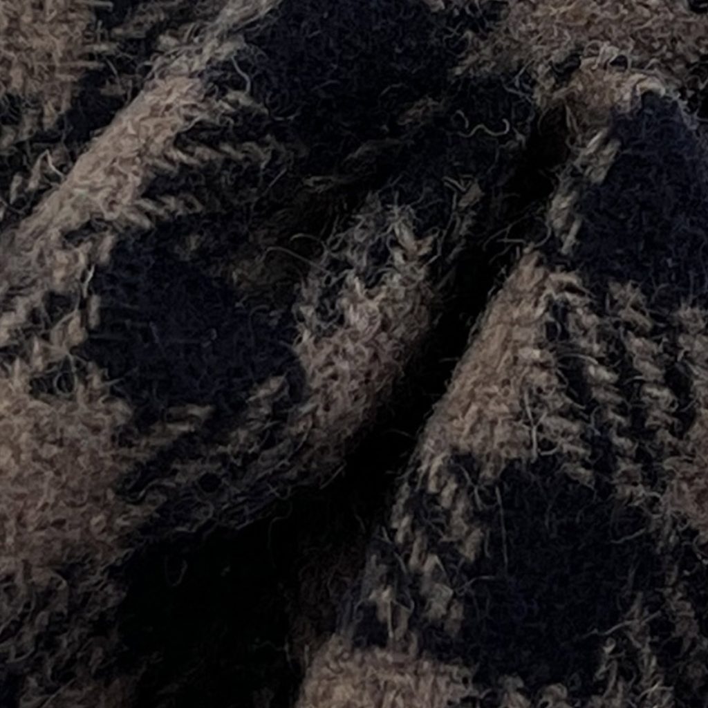 450gsm (15.9 oz) 20% Wool 80% Polyester Tweed Plaid Fuzzy Hand Feel Fabric Blanket Coat