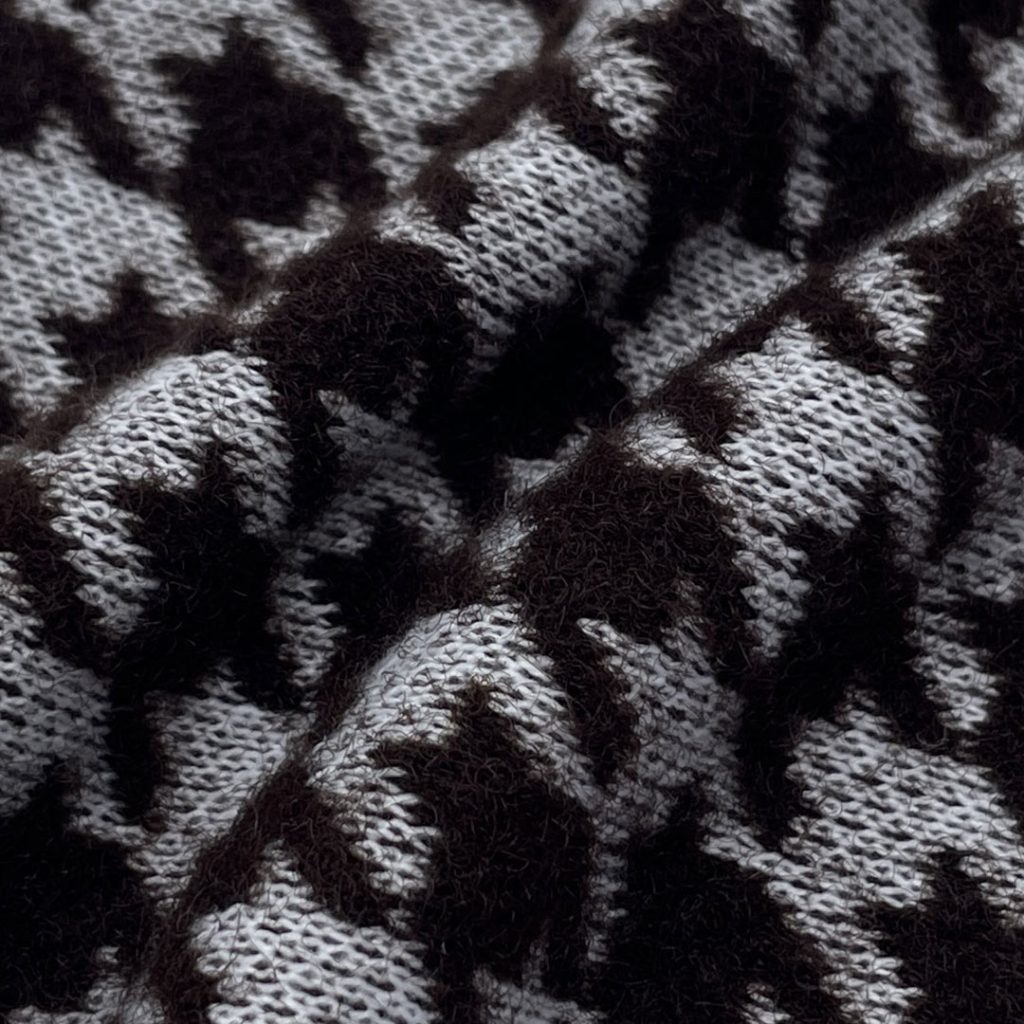 430gsm (15.2 oz) 57% Polyester 38% Viscose 5% Spandex Tweed Houndstooth Textured Shape Retention Fabric Dress Blazer