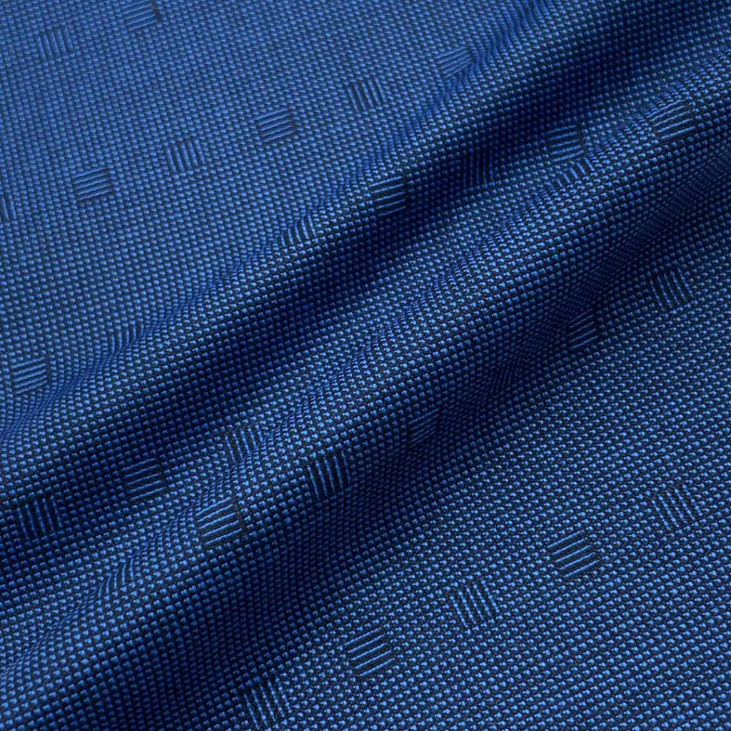 315g/m (6.2oz) 80% Polyester 20% Viscose Suit Fine Smooth Hand Feel Fabric Blazer 30853