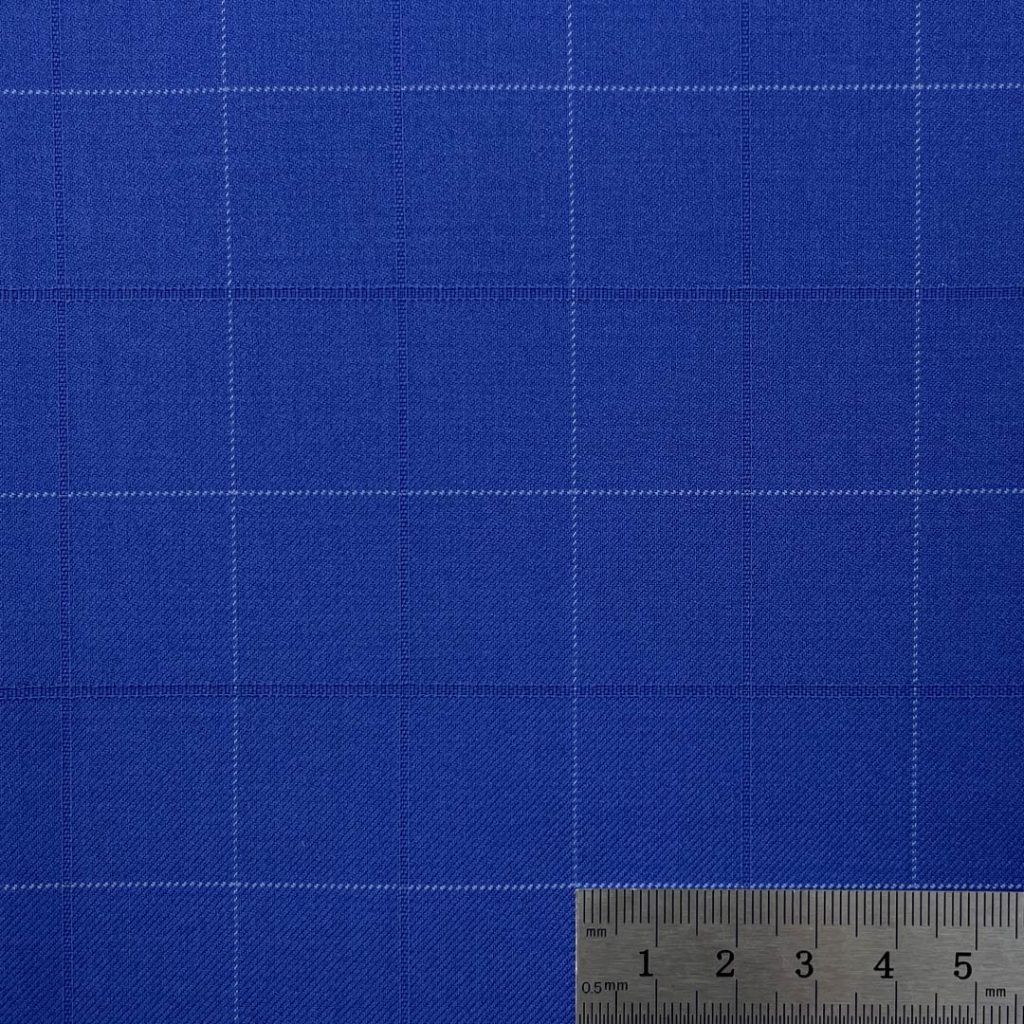 350g/m (6.9oz) 69% Polyester 29% Viscose 2% Spandex Suit Smooth Hand Feel Soft Fabric Blazer 31179