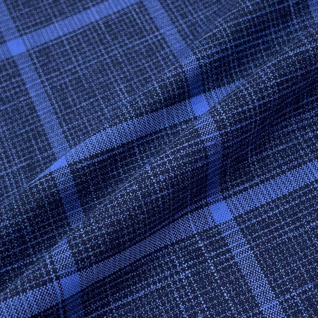 340g/m (6.7oz) 87% Polyester 12% Viscose 1% Spandex Suit Crisp Hand Feel Fine Fabric Blazer 31217