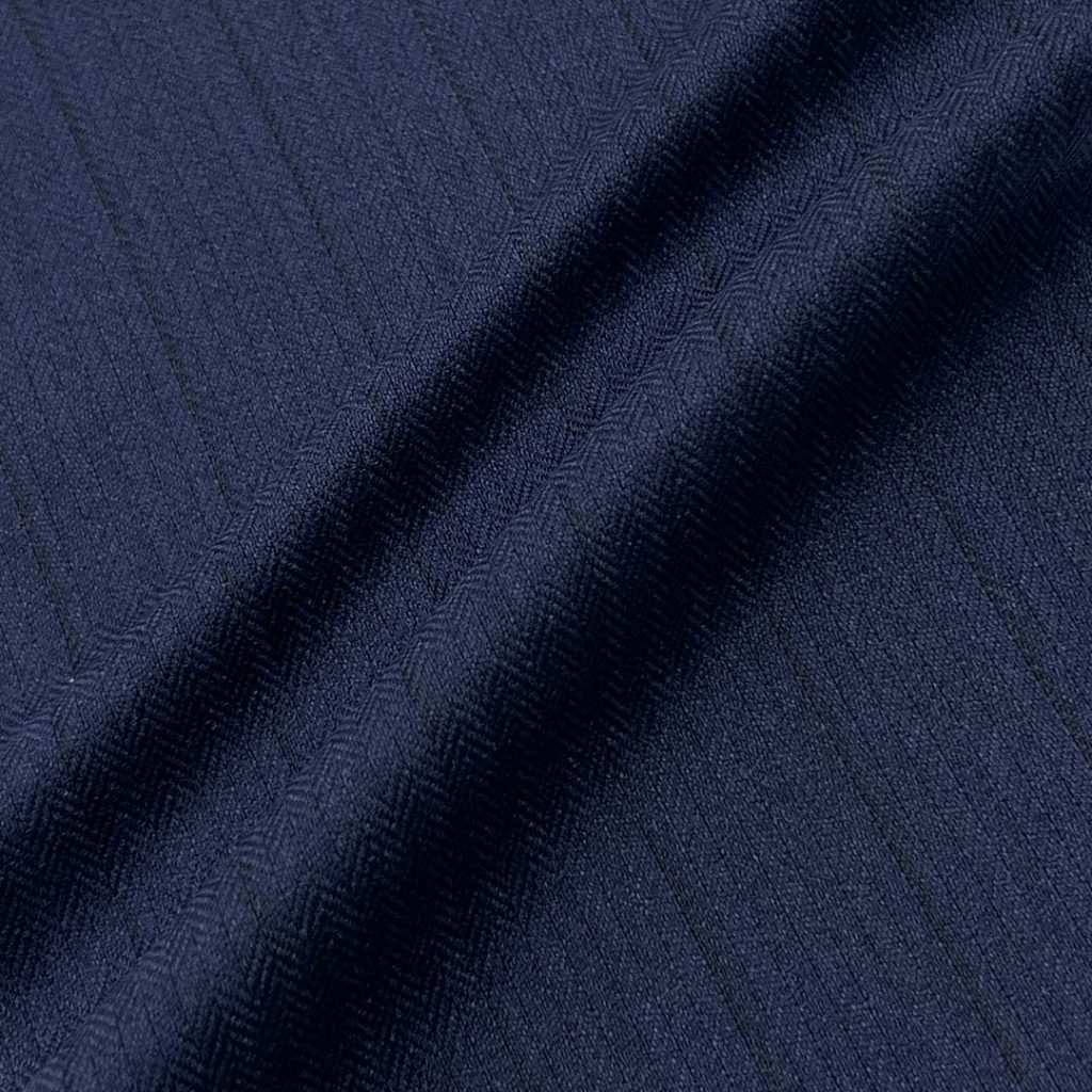 390g/m (7.7oz) 83% Polyester 15% Viscose 2% Spandex Suit Textured Crisp Hand Feel Fabric Blazer 31315