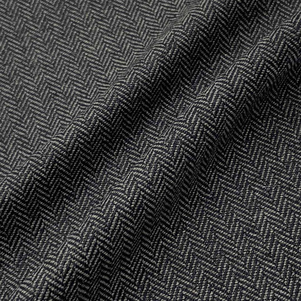 345g/m (6.8oz) 82% Polyester 18% Viscose Suit Soft Hand Feel Textured Fabric Blazer 31340