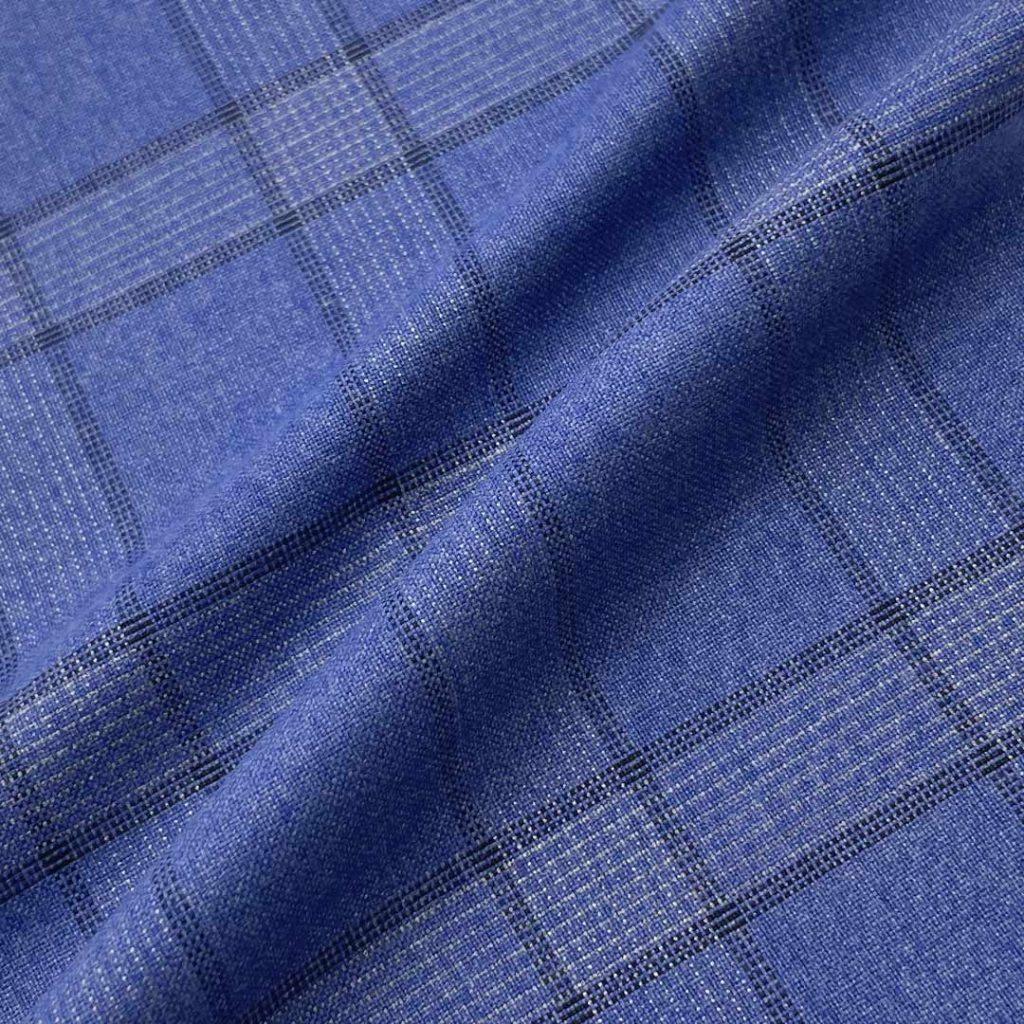 290g/m (5.7oz) 72% Polyester 26% Viscose 2% Spandex Suit Drapey Textured Fabric Blazer 31393