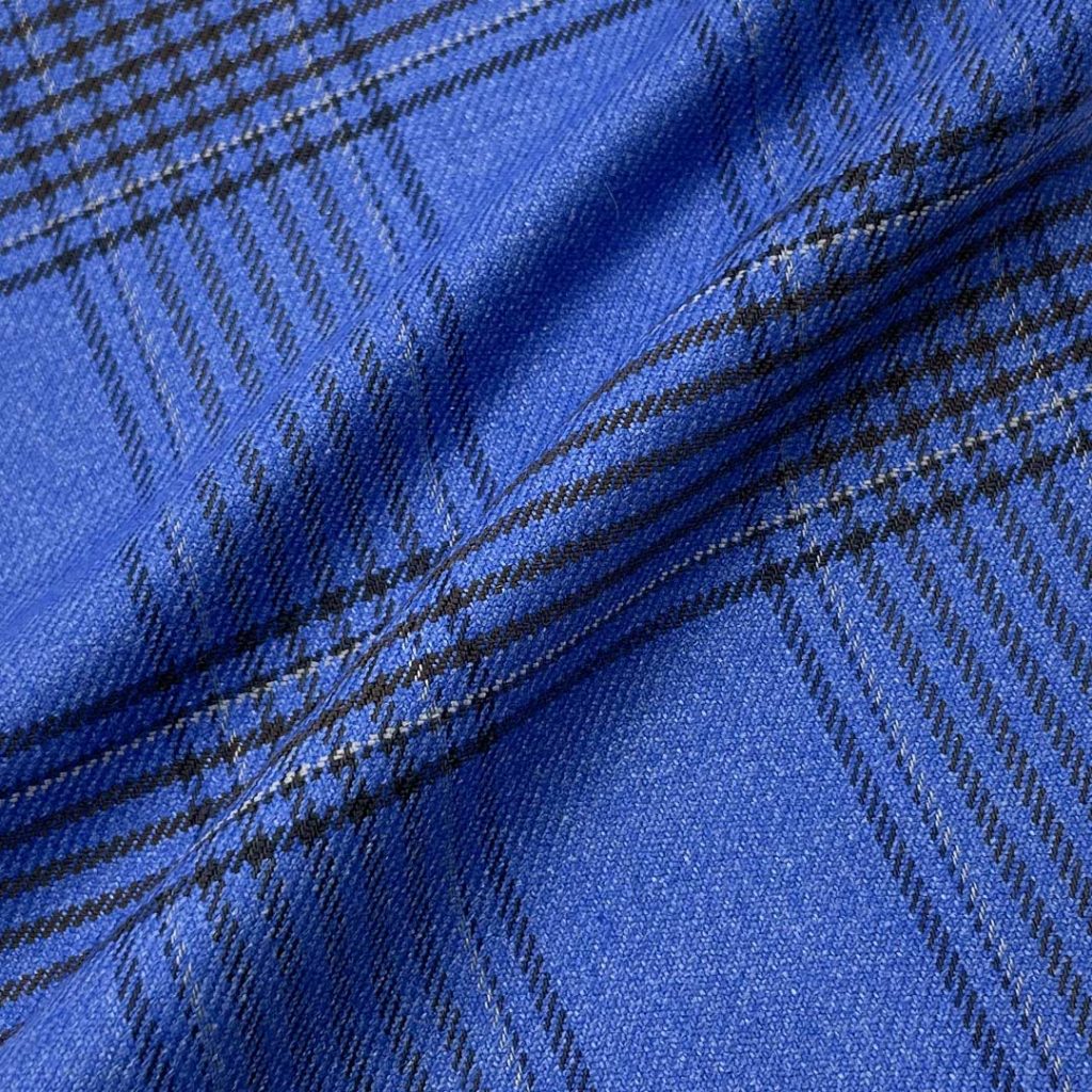 260g/m (5.1oz) 74% Polyester 24% Viscose 2% Spandex Suit Crisp Hand Feel Glossy Fabric Blazer 31421