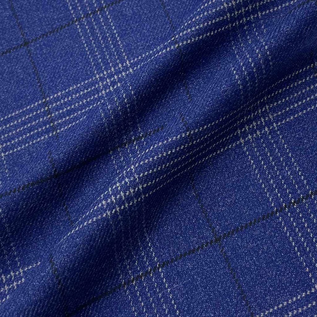 295g/m (5.8oz) 75% Polyester 23% Viscose 2% Spandex Suit Soft Hand Feel Glossy Fabric Blazer 31423