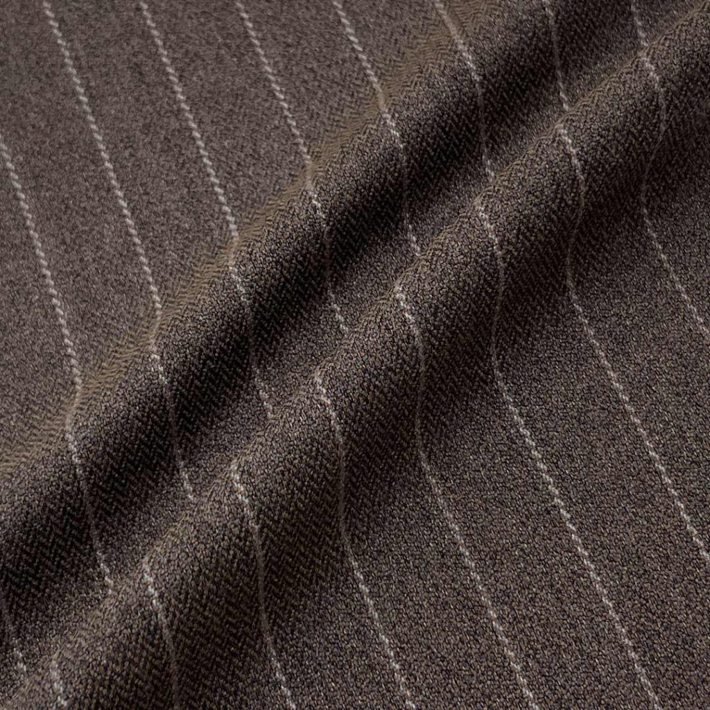 420g/m (8.3oz) 69% Polyester 29% Viscose 2% Spandex Suit Drapey Stretchy Fabric Blazer 31445