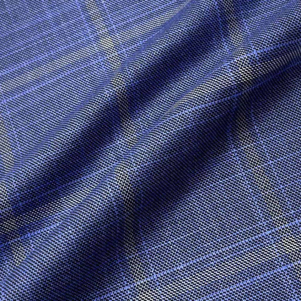 330g/m (6.5oz) 84% Polyester 14% Viscose 2% Spandex Suit Smooth Cool Hand Feel Fabric Blazer 31518