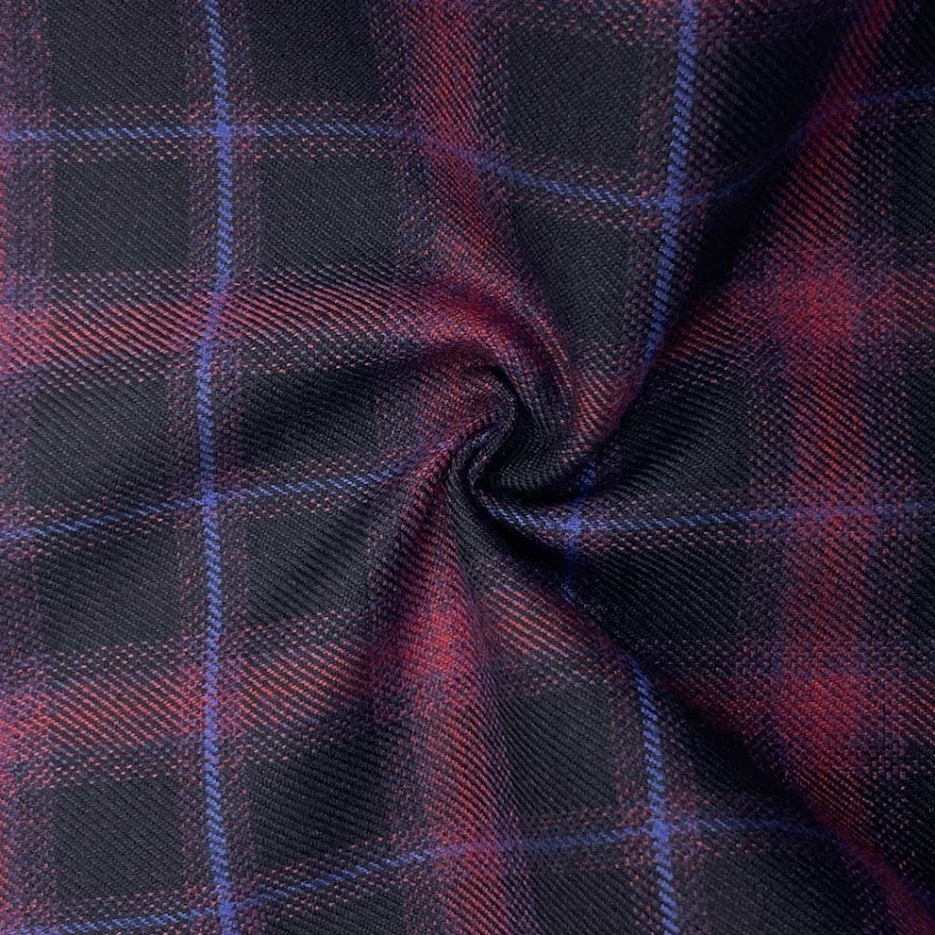 470g/m (9.3oz) 70% Polyester 30% Viscose Suit Soft Hand Feel Drapey Fabric Blazer 31538