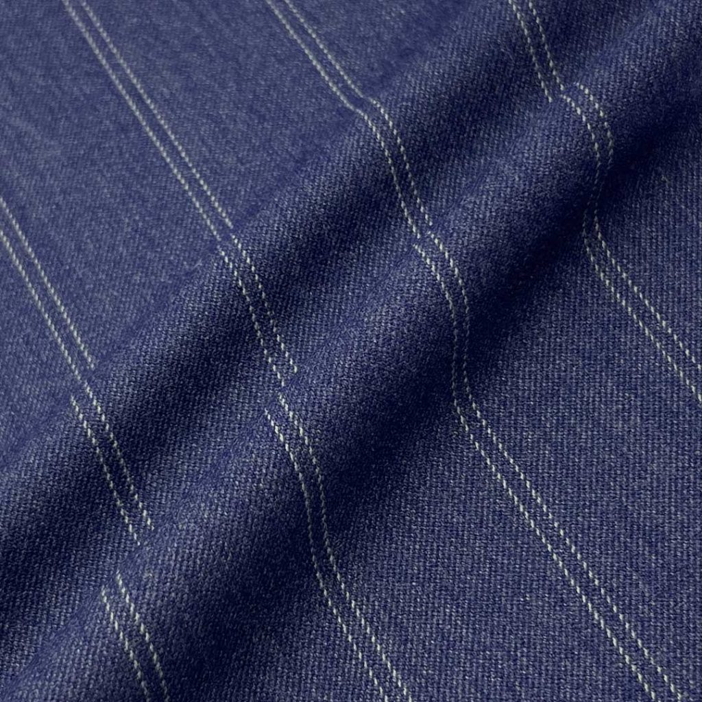 460g/m (9.1oz) 68% Polyester 30% Viscose 2% Spandex Suit Soft Hand Feel Drapey Fabric Blazer 31548