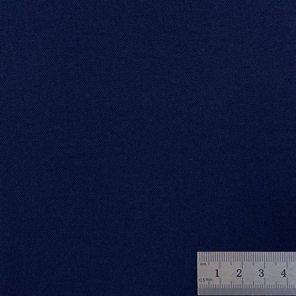 535g/m (10.5oz) 68% Polyester 28% Viscose 4% Spandex Suit Soft Hand Feel Fine Fabric Blazer 31591