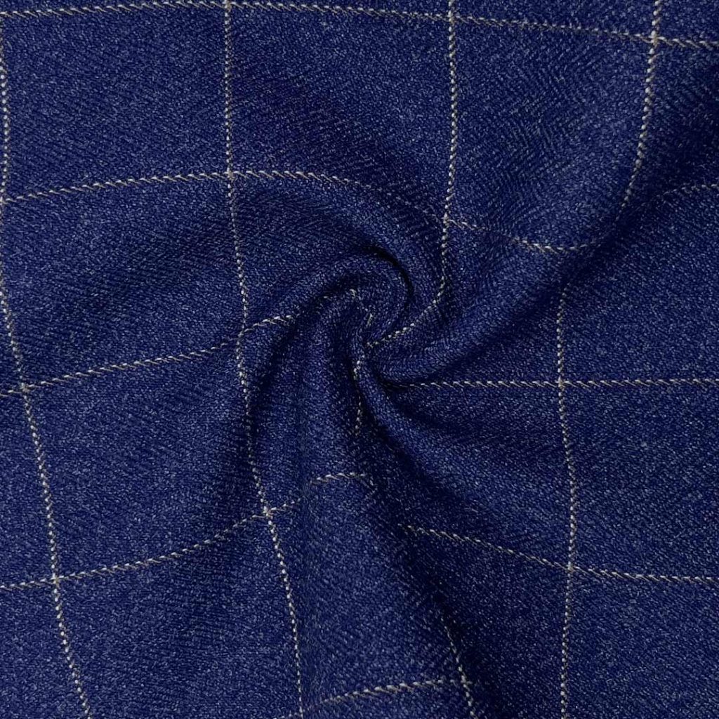 480g/m (9.5oz) 70% Polyester 28% Viscose 2% Spandex Suit Drapey Crisp Hand Feel Fabric Blazer 31601