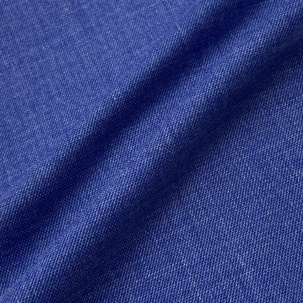 340g/m (6.7oz) 82% Polyester 16% Viscose 2% Spandex Suit Glossy Crisp Hand Feel Fabric Blazer 31615