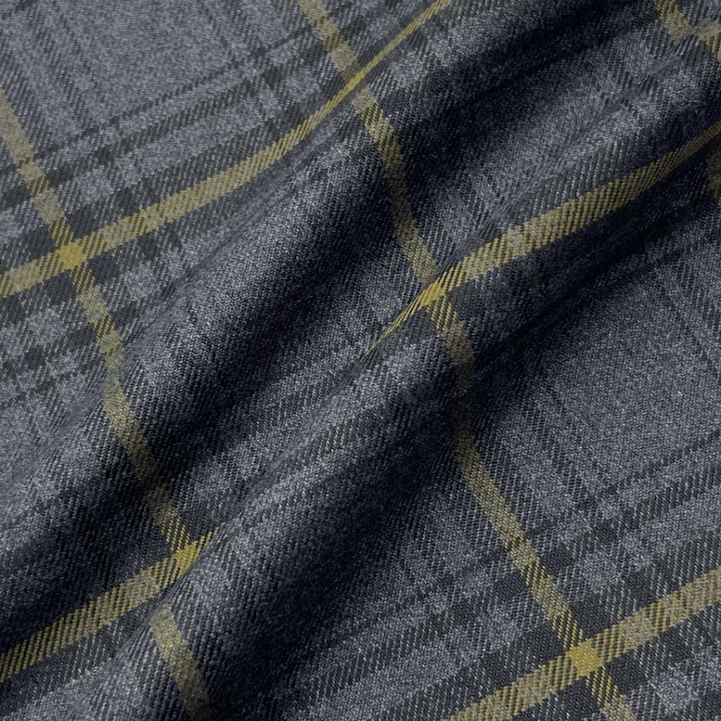 335g/m (6.6oz) 75% Polyester 22% Viscose 3% Spandex Suit Textured Crisp Hand Feel Fabric Blazer 31645