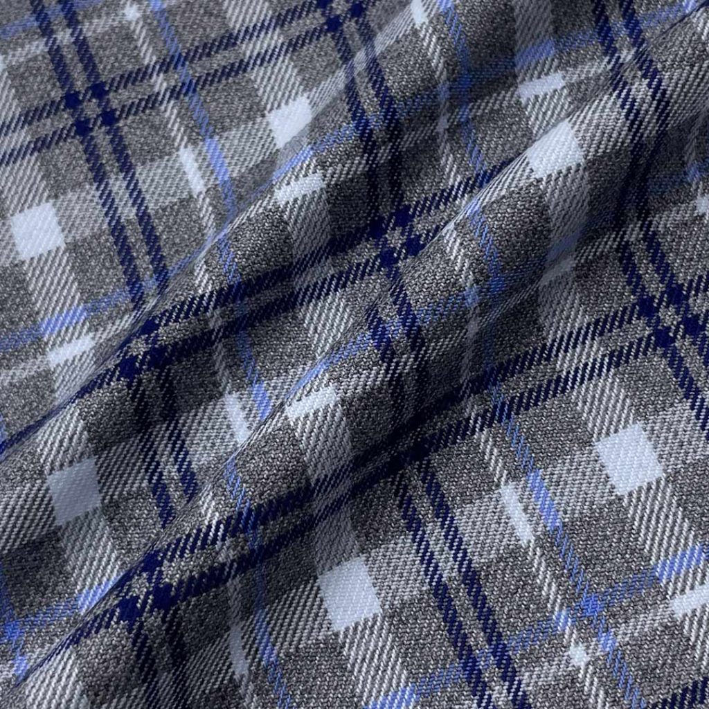 420g/m (8.3oz) 85% Polyester 15% Viscose Suit Drapey Crisp Hand Feel Fabric Blazer 31653