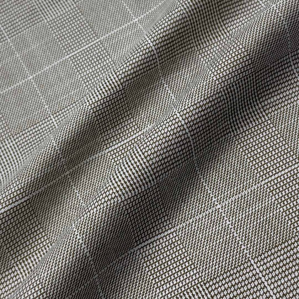 360g/m (7.1oz) 81% Polyester 18% Viscose 1% Spandex Suit Crisp Hand Feel Smooth Fabric Blazer 32770