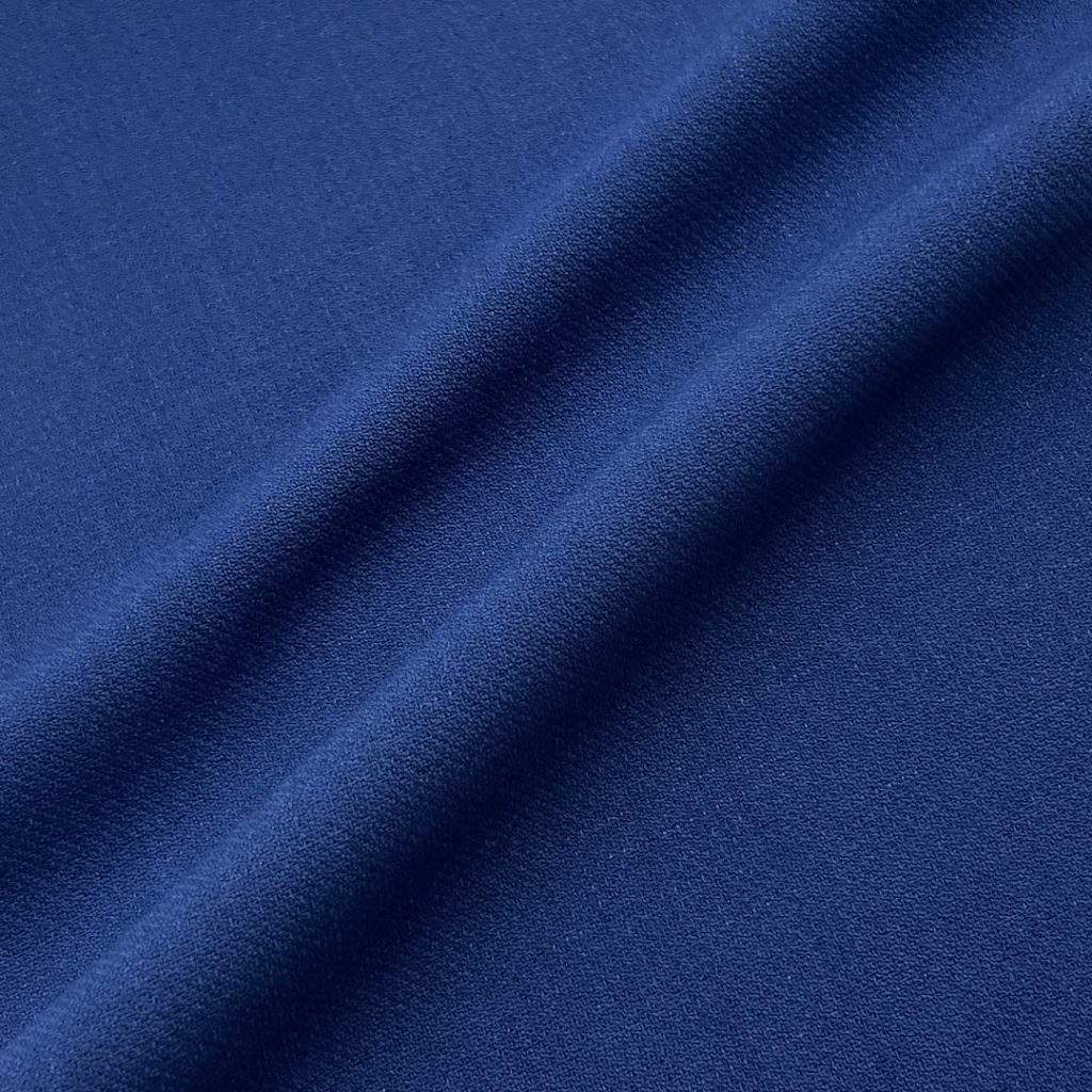 295g/m (5.8oz) 71% Polyester 21% Viscose 4% Wool 4% Spandex Suit Cool Hand Feel Glossy Fabric Blazer 32805