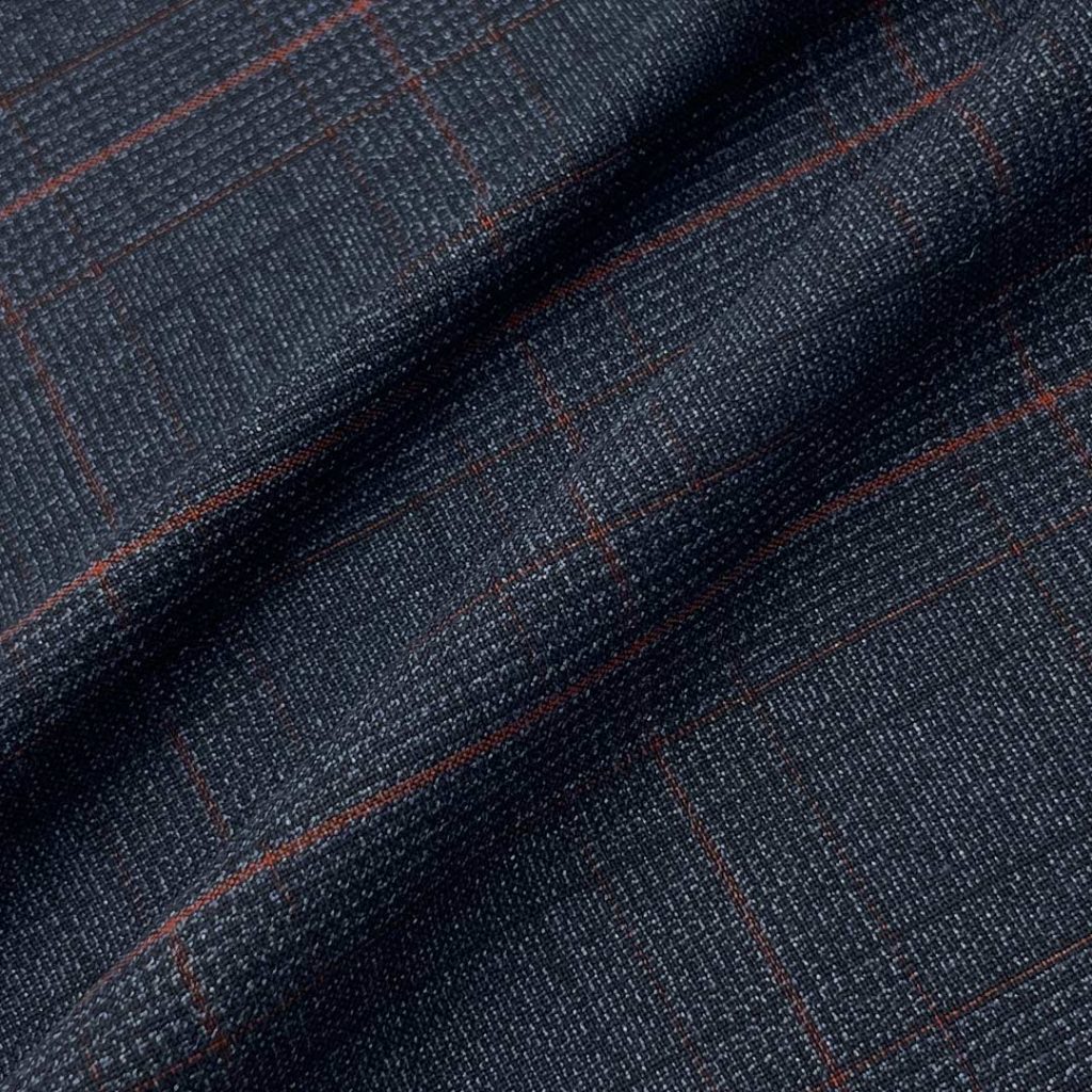 300g/m (5.9oz) 70% Polyester 28% Viscose 2% Spandex Suit Crisp Hand Feel Cool Fabric Blazer 32878