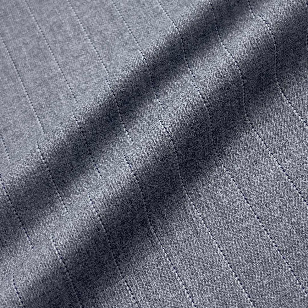 320g/m (6.3oz) 69% Polyester 29% Viscose 2% Spandex Suit Smooth Hand Feel Stretchy Fabric Blazer 32933