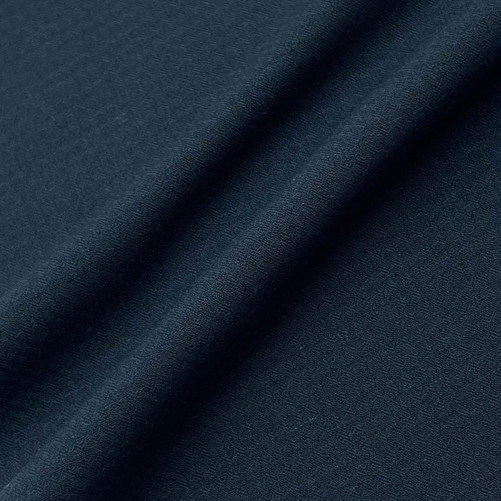 350g/m (6.9oz) 66% Polyester 23% Viscose 2% Linen 4% Tencel 5% Spandex Suit Smooth Hand Feel Soft Fabric Blazer 33001