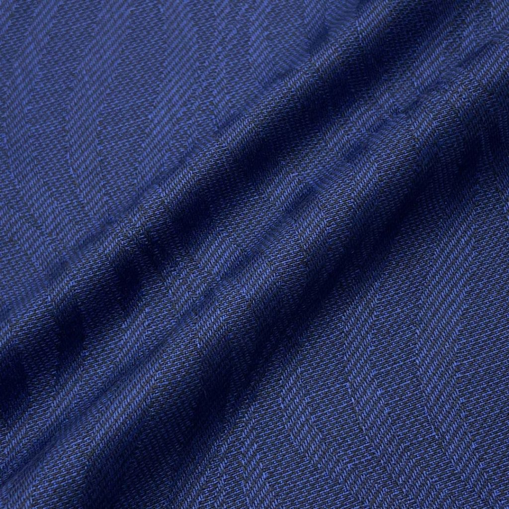300g/m (5.9oz) 86% Polyester 14% Viscose Suit Crisp Hand Feel Glossy Fabric Blazer 33078