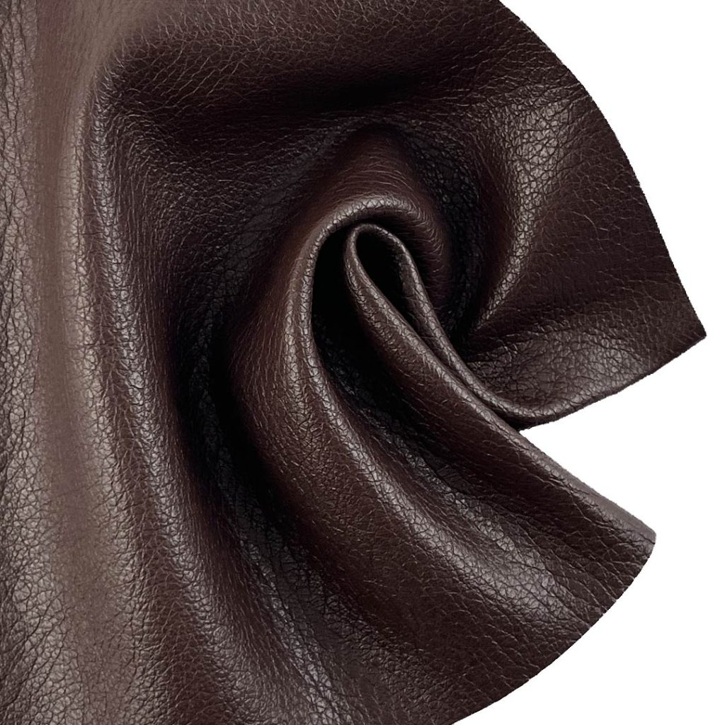 380gsm (13.4 oz) Face 100% Polyurethane Back 100% Polyester Synthetic Leather Smooth Tear-Resistant Fabric Bag Jacket Coat