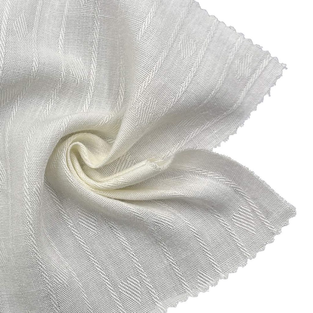 115gsm (4.1 oz) 50% Cotton 50% Viscose Cambric Smooth Crisp Hand Feel Fabric Dress Trench Coat Shirt