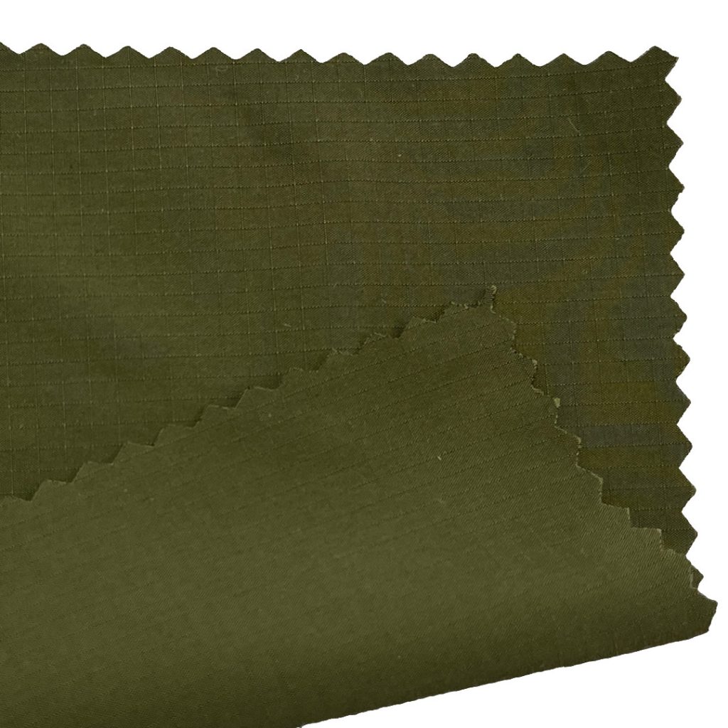 150gsm (5.3 oz) 100% Polyester Lining Ripstop Smooth Hand Feel Fabric Jacket Interlining D2651