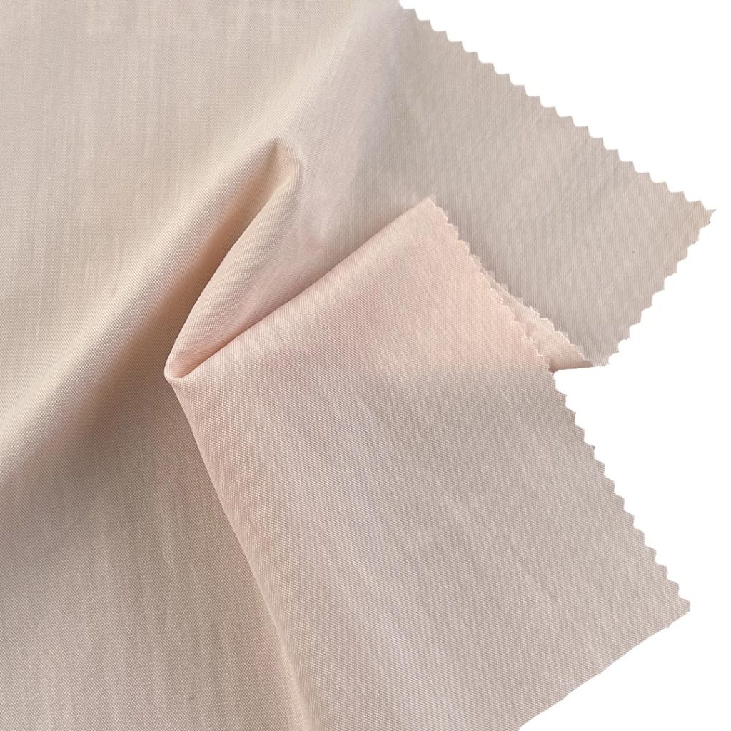 125gsm (4.4 oz) 65% Cotton 35% Nylon Cambric Smooth Crisp Hand Feel Fabric Dress Coat F8114