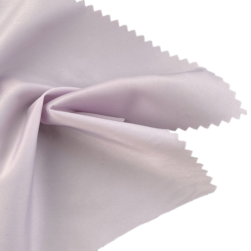 95gsm (3.4 oz) 100% Polyester Lining Ripstop Smooth Hand Feel Fabric Lining Coat FD-9092