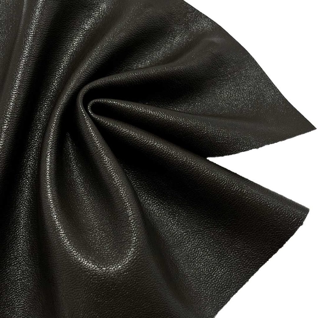 330gsm (11.6 oz) Face 100% Polyurethane Leather Back 100% Cotton Pleather Waterproof Ripstop Fabric Coat Bag FY538