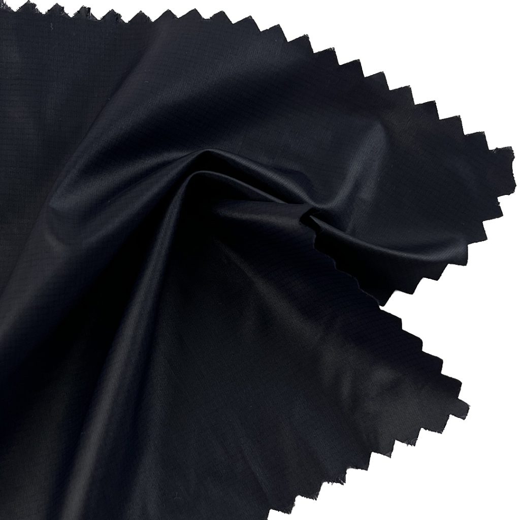 40gsm (1.4 oz) 100% Nylon Coated Smooth Hand Feel Fabric Sun Protection Clothing Skirt GD5077