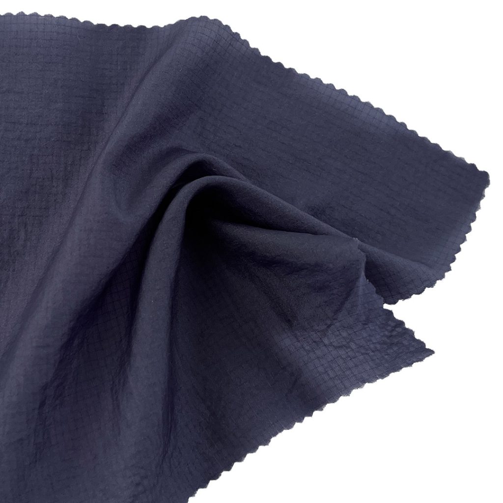 70gsm (2.5 oz) 100% Nylon Crepe Fabric Dress Cardigan J519