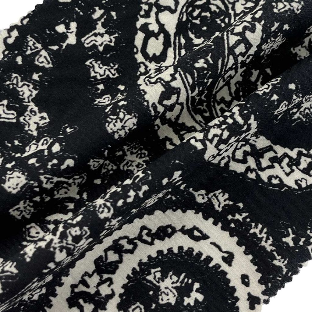 90gsm (3.2 oz) 100% Cotton Calico Fabric Suit Lining Blouse Skirt