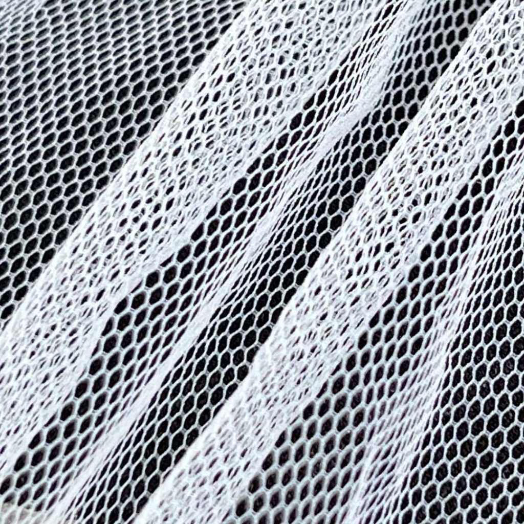 100% Polyester Scrim Breathable Tulle Fabric Costume Dress 36A