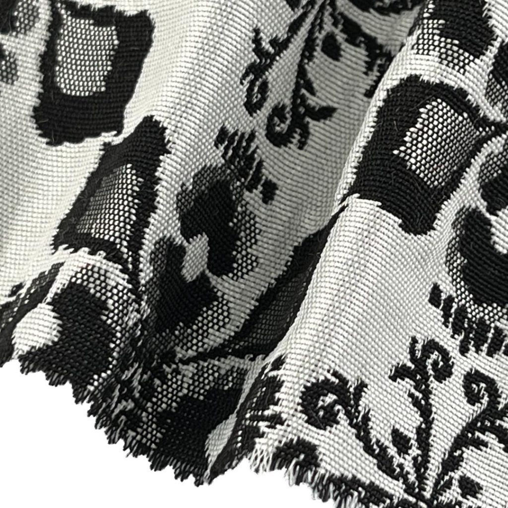 100% Polyester Brocade Ripstop Crisp Hand Feel Fabric Bed Runner Curtain Table Runner A193