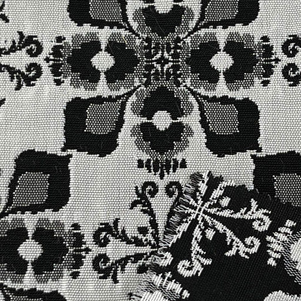 100% Polyester Brocade Ripstop Crisp Hand Feel Fabric Bed Runner Curtain Table Runner A193