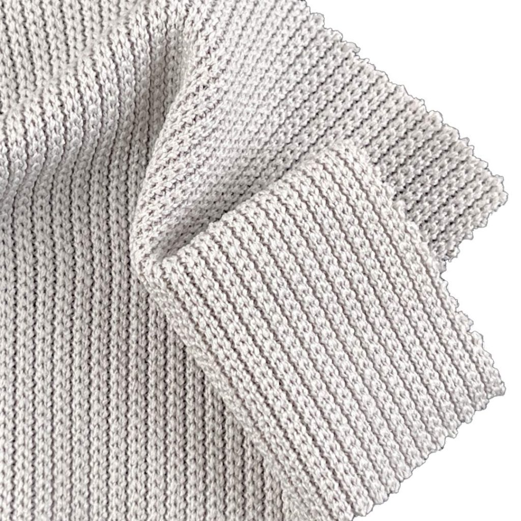 320gsm (11.3 oz) 95% Polyester 5% Spandex Cable Jacquard Breathable Soft Hand Feel Fabric Dress Shawl 6430-1#