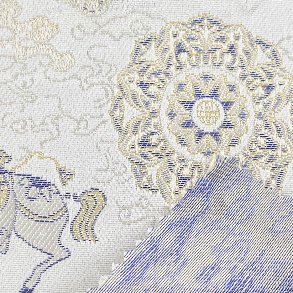 100% Polyester Brocade Ripstop Crisp Hand Feel Fabric Bed Runner Table Runner A743