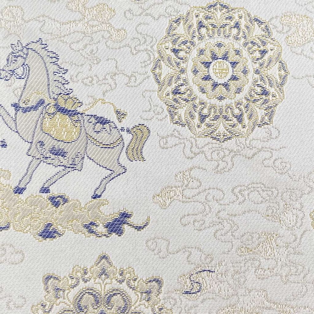 100% Polyester Brocade Ripstop Crisp Hand Feel Fabric Bed Runner Table Runner A743