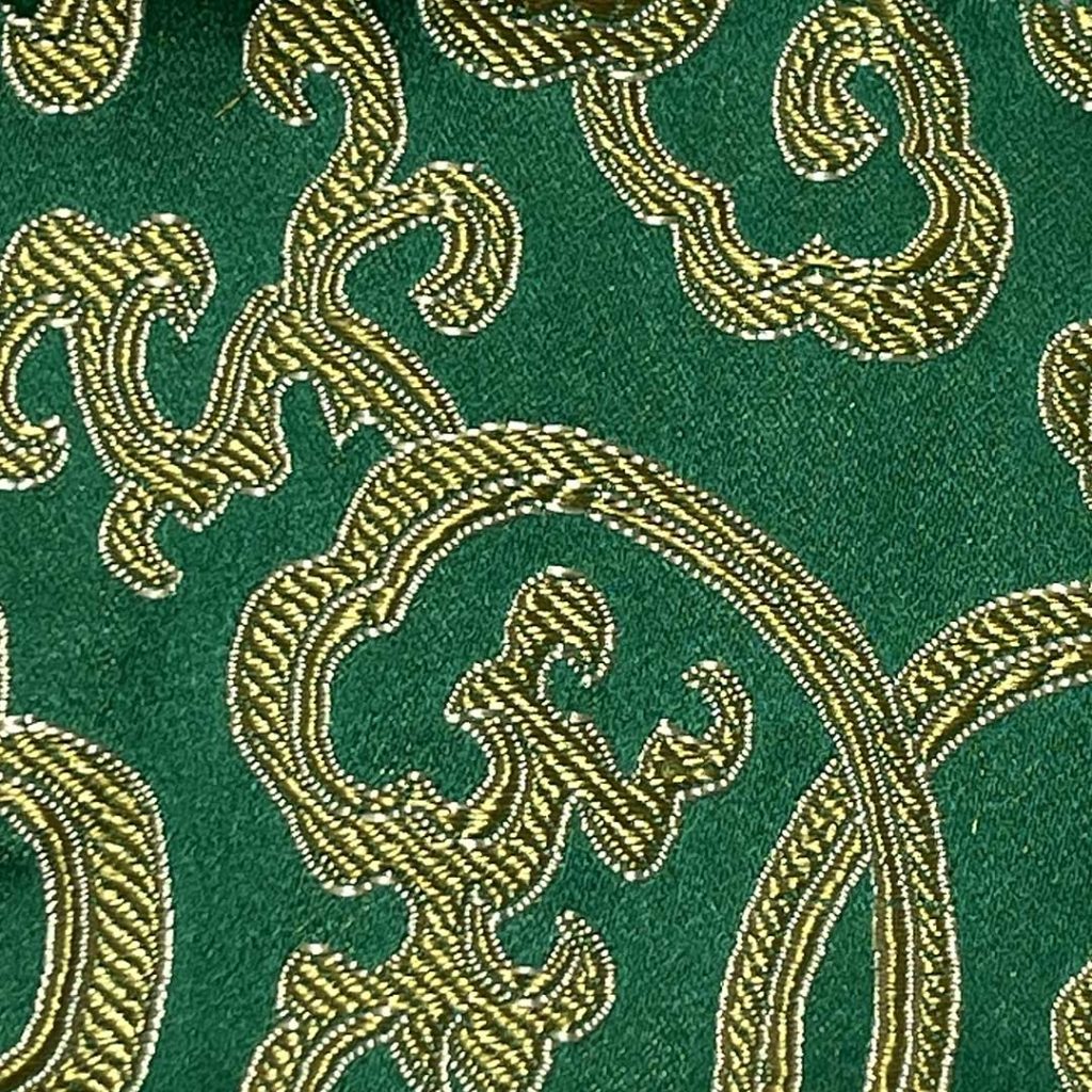 100% Polyester Brocade Ripstop Crisp Hand Feel Fabric Table Runner Curtain D012