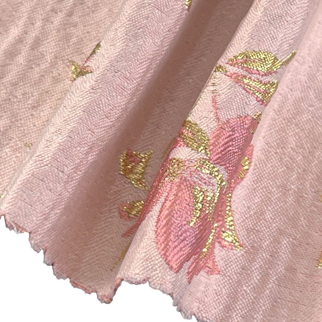 100% Polyester Brocade Ripstop Crisp Hand Feel Fabric Bed Runner Bridal Dress GR838307