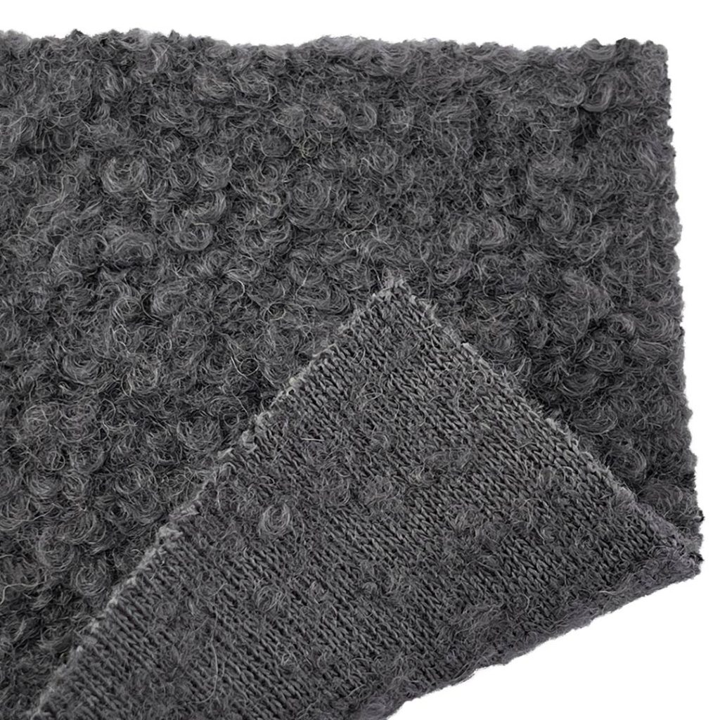 820gsm (28.9 oz) 60% Wool 40% Polyester Boucle Plush Soft Hand Feel Fabric Blanket Zip Up Hoodie H83035