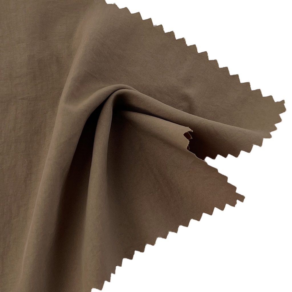 110gsm (3.9 oz) 100% Polyamide Waterproof Breathable Moisture Wicking Fabric Trench Coat T-shirt N7002