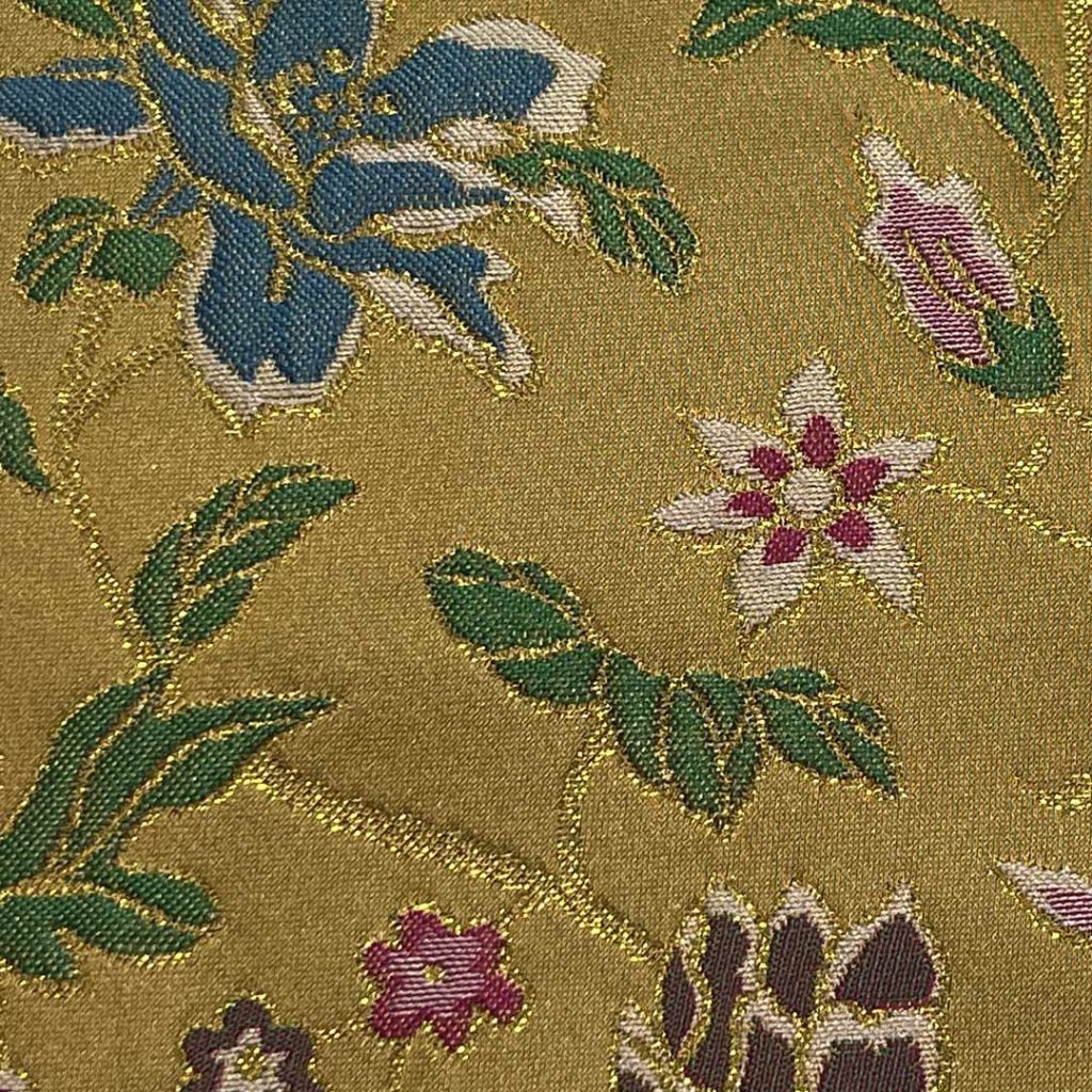 70% Polyester 30% Viscose Brocade Ripstop Crisp Hand Feel Fabric Bed Runner Bridal Dress X2469